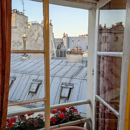 Apartment Opera Louvre Holidayapartment Paris